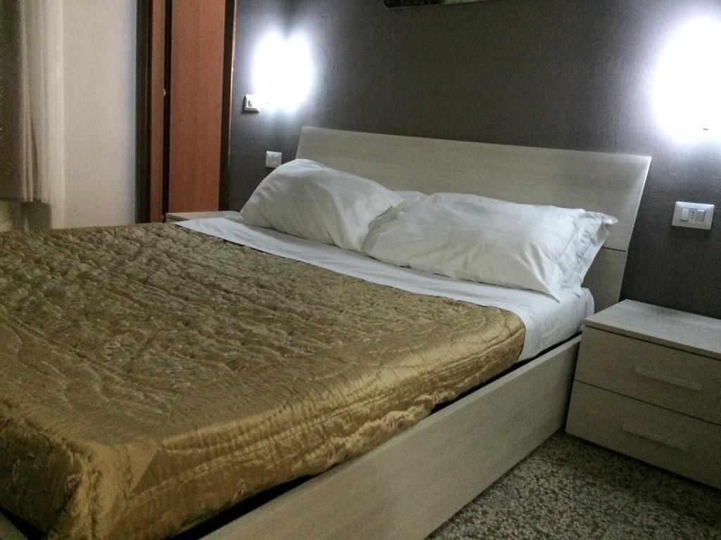 B&B Residenza Paradiso Milano Eksteriør billede